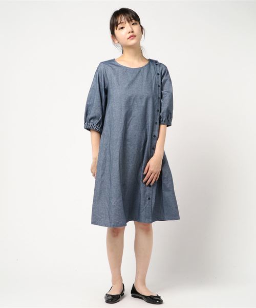 LBC（エルビーシー）の「アシンメトリーボタンワンピース（ワンピース・レディース・ライトグレー/ネイビー・M/L）」の6枚目の写真