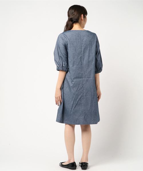 LBC（エルビーシー）の「アシンメトリーボタンワンピース（ワンピース・レディース・ライトグレー/ネイビー・M/L）」の5枚目の写真