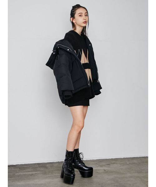 EMODA(エモダ)の「レースアップフラットバルキーブーツ(ブーツ・レディース・ブラック・SMALL/MEDIUM/LARGE)」の8枚目の写真