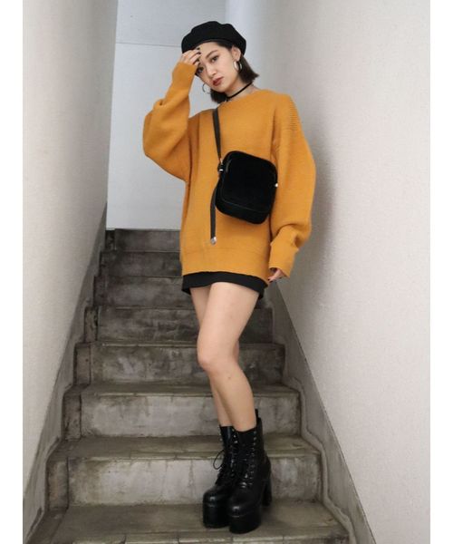EMODA(エモダ)の「レースアップフラットバルキーブーツ(ブーツ・レディース・ブラック・SMALL/MEDIUM/LARGE)」の15枚目の写真