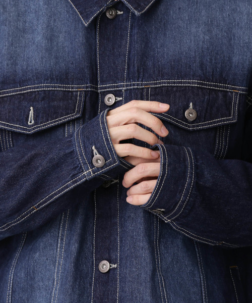 MONO-MART（モノマート）の「ビッグシルエットデニムボックスジャケット(10.0oz denim)（デニムジャケット・メンズ・ブルー系その他/ワンウォッシュ/ケミカルウォッシュ・M/L）」の14枚目の写真