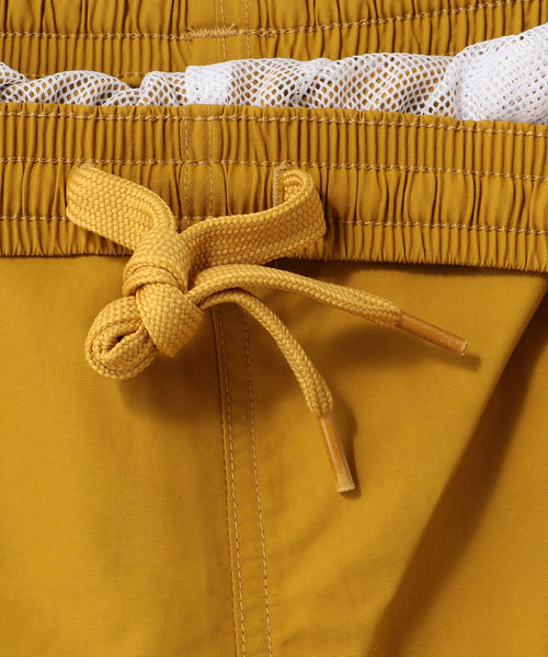 Champion（チャンピオン）の「Champion×SHIPS: 別注 撥水ナイロン ユーティリティ ショーツ（その他パンツ・メンズ・ブラック/ネイビー/マスタード・SMALL/MEDIUM/LARGE）」の14枚目の写真