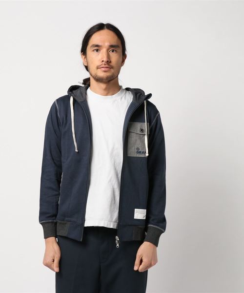 GRANDE FOOTBALL PRODUCTS（グランデフットボールプロダクツ）の「GRANDEオールドタイプスウェットジップパーカー（パーカー・メンズ・ヘザーグレー/ネイビー・L/M/S）」の2枚目の写真