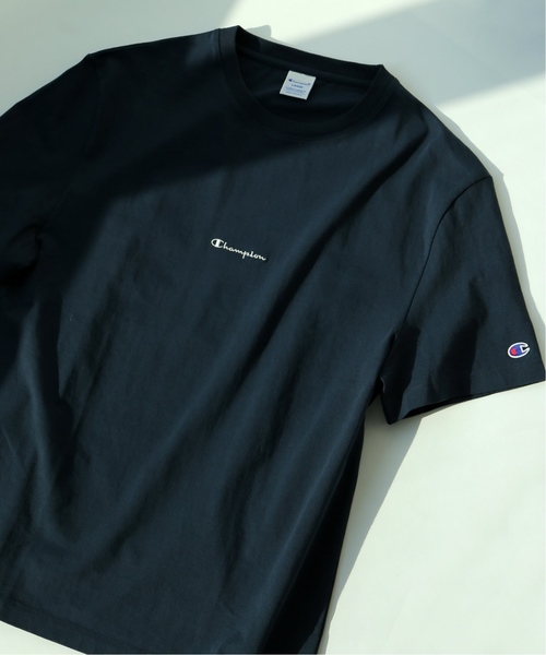 Champion（チャンピオン）の「Champion×EDIFICE / チャンピオン別注 SMALL LOGO TEE（Tシャツ/カットソー・メンズ・ブラック/ホワイト/ベージュ/ネイビー/ピンク・MEDIUM/LARGE/SMALL）」の4枚目の写真