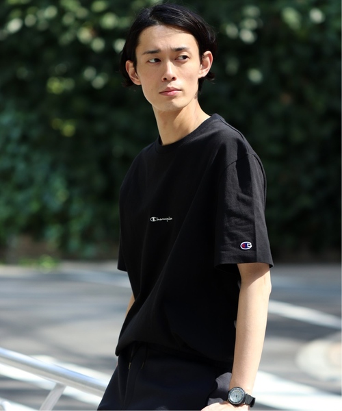 Champion（チャンピオン）の「Champion×EDIFICE / チャンピオン別注 SMALL LOGO TEE（Tシャツ/カットソー・メンズ・ブラック/ホワイト/ベージュ/ネイビー/ピンク・MEDIUM/LARGE/SMALL）」の18枚目の写真