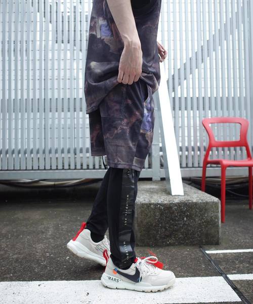 rovtski(ロフトスキー)の「【セットアップ対応】MESH SHORTS/アートプリント 総柄ショーツ(その他パンツ・メンズ・その他/ホワイト×ブラック・FREE)」の20枚目の写真