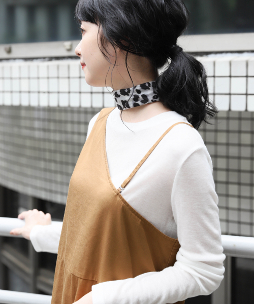 LOWRYS FARM(ローリーズファーム)の「ワンショルワンピース 851019(ワンピース・レディース・アイボリー/ブラック/ブラウン・FREE)」の16枚目の写真