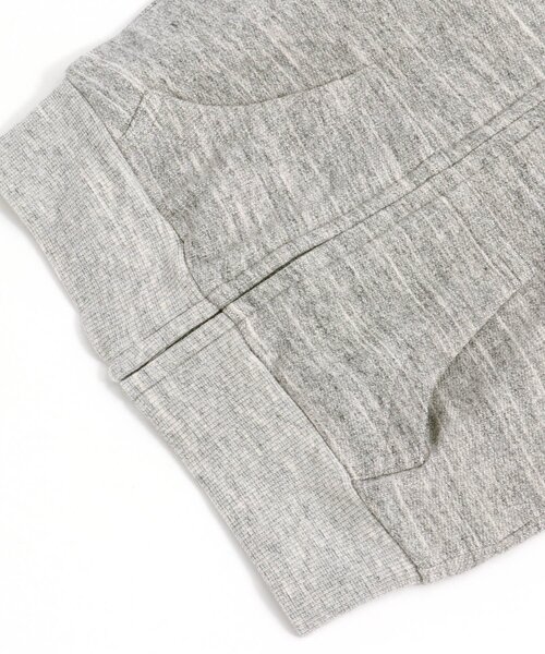 BREEZE（ブリーズ）の「/ZIPアップパーカー（パーカー・キッズ・グレー/レッド/キャメル・90/100/110/120/80/130/140）」の5枚目の写真