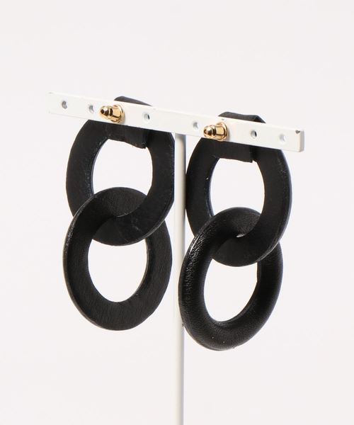 TODAYFUL（トゥデイフル）の「レザーリングピアス（ピアス（両耳用）・レディース・ブラック/モカ/キナリ・FREE）」の4枚目の写真