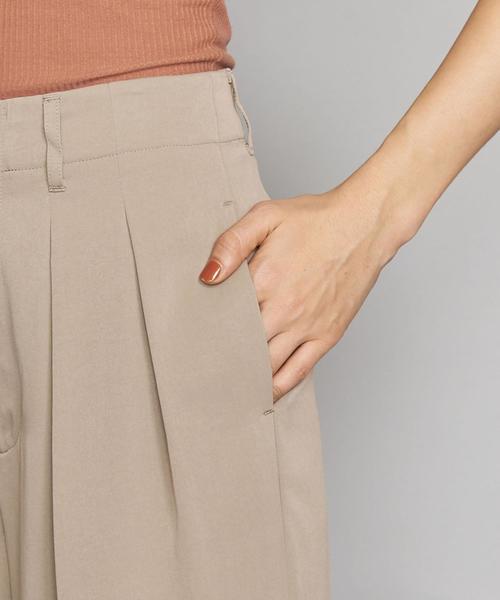 BEAUTY&YOUTH UNITED ARROWS(ビューティーアンドユースユナイテッドアローズ)の「BY ピーチスキン2タックワイドパンツ2/ライナー付きо(その他パンツ・レディース・ダークブラウン/モカ/ナチュラル・SMALL/LARGE/MEDIUM)」の17枚目の写真
