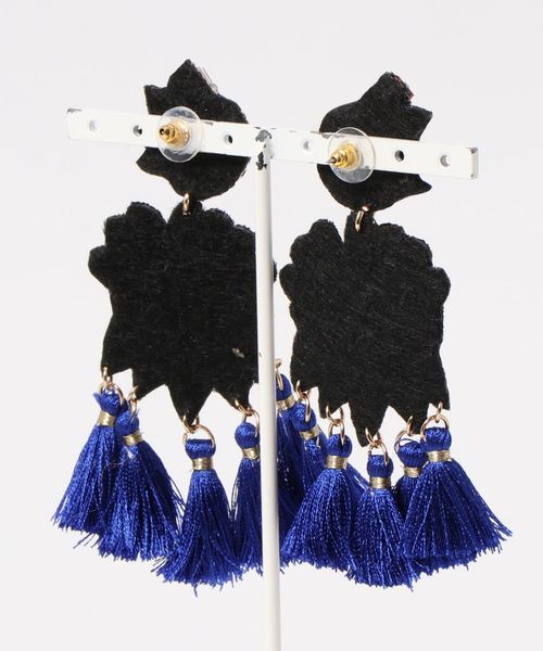 misto accessories(ミストアクセサリーズ)の「アイズピアス eyes pierce(ピアス(両耳用)・レディース・スカイブルー/ネイビー/ホワイト/ピンク/オレンジ・FREE)」の6枚目の写真