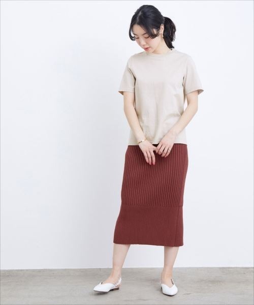 BATONER（バトナー）の「【BATONER for ADAM ET ROPE'】色別注PACK T-SHIRT(Tシャツ)（Tシャツ/カットソー・レディース・チャコールグレー/ホワイト系その他5/ブラウン系その他2・1）」の11枚目の写真