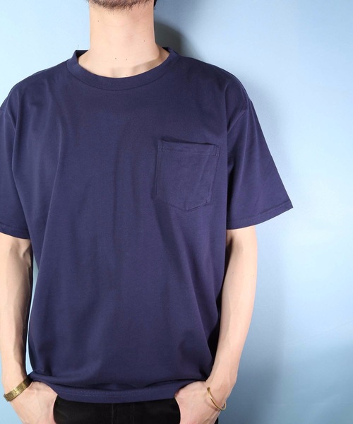 Blue Standard (ブルースタンダード)の「【BLUE STANDARD】男女問わず着用可能なビッグサイズ無地T ドロップショルダー加工 オーバーサイズ ユニセックスサイジング ポケット付き半袖Tシャツ カットソー(Tシャツ/カットソー・メンズ・ホワイト/ブラック/ダークグリーン/ベージュ/ネイビー/ラベンダー/ワイン/レンガ・MEDIUM/LARGE/X-LARGE)」の11枚目の写真