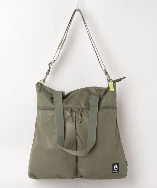 NIXON（ニクソン）の「【NIXON/ニクソン】Heist Bag LG トートバッグ 容量29L 海洋プラスチックを採用したサステイナブル