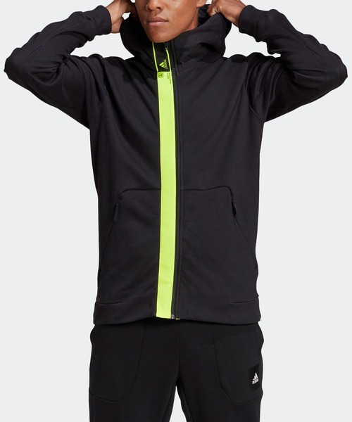 adidas（アディダス）の「アディダス スポーツウェア イノベーション モーションフルジップ パーカー [adidas Sportswear