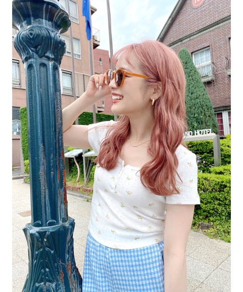 jumelle（ジュメロ）の「クリームフラワーT（Tシャツ/カットソー・レディース・クリーム/ホワイト・MEDIUM/SMALL）」の10枚目の写真