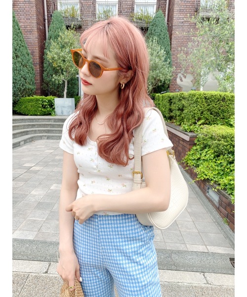 jumelle（ジュメロ）の「クリームフラワーT（Tシャツ/カットソー・レディース・クリーム/ホワイト・MEDIUM/SMALL）」の14枚目の写真