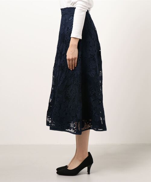 FEERICHELU（フェリーシェル）の「スカート フラワーレース フレア FEERICHELU（スカート・レディース・ベージュ/ブルー/ダークネイビー・S/M）」の12枚目の写真