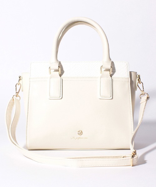 Pi（ピーアイ）の「スネーク型押し２WAYバッグ（ショルダーバッグ・レディース・ホワイト/ブラック/ピンク・FREE）」の4枚目の写真