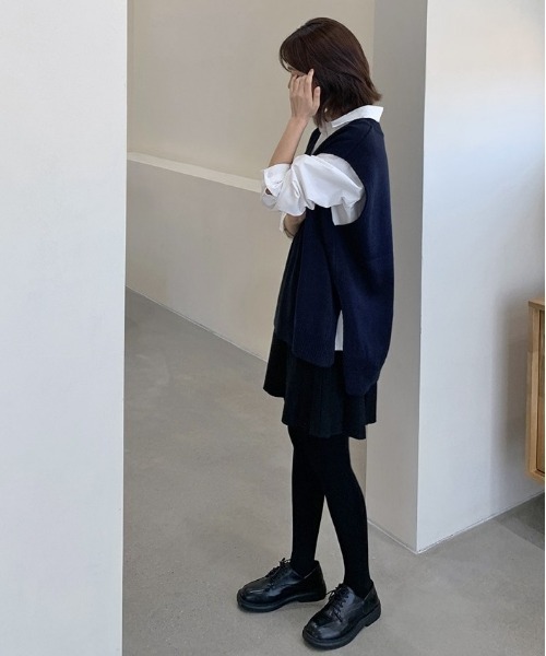 HOTPING（ホッピン）の「HOTPING サイドスリットVネックベスト（ベスト・レディース・アイボリー/ベージュ/ネイビー・FREE）」の9枚目の写真