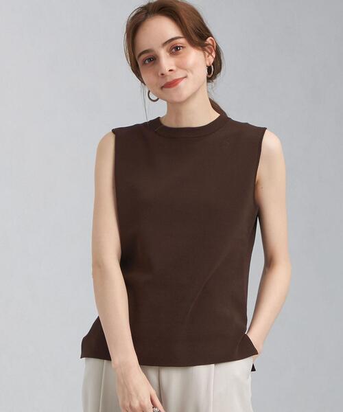 green label relaxing（グリーンレーベルリラクシング）の「[ 手洗い可能 ] CS ソウバリ バックボタン ノースリーブ プルオーバー ニット（ニット/セーター・レディース・ホワイト/ピンク/ブラウン・FREE）」の2枚目の写真