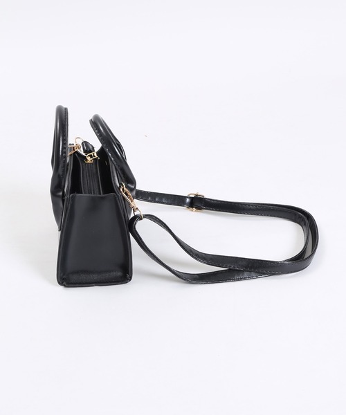 WC（ダブル シー）の「ミニハンドルスクエアバッグ（ショルダーバッグ・レディース・アイボリー/ブラック/ブラウン・FREE）」の7枚目の写真