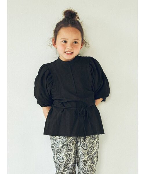 Ungrid（アングリッド）の「Kids ショルダータックブラウス（シャツ/ブラウス・キッズ・オフホワイト/ブラック/グリーン系その他・100/120）」の11枚目の写真