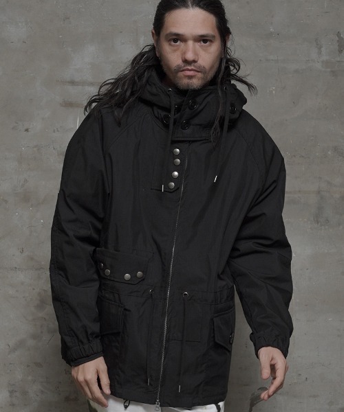 EGO TRIPPING（エゴトリッピング）の「mpa2588-ROYAL NAVY PARKA パーカー（パーカー・メンズ・ブラック/カーキ・46/48）」の2枚目の写真