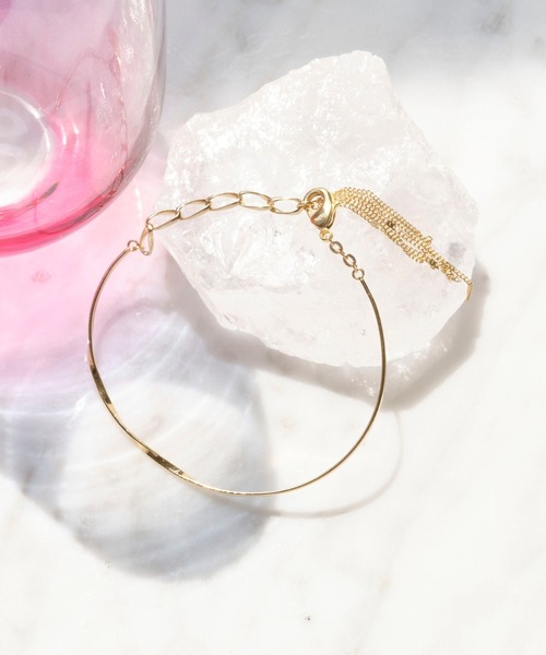 Phoebe(フィービィー)の「フリンジバングルブレスレット(バングル/リストバンド・レディース・ゴールド・FREE)」の3枚目の写真