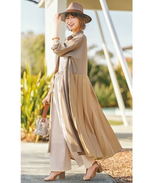 GeeRA（ジーラ）の「バックプリーツシャツワンピース（シャツワンピース・レディース・アイボリー/ネイビー/ベージュ・X-LARGE/LARGE/MEDIUM）」の20枚目の写真