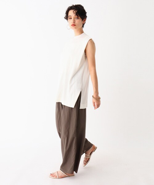 OPAQUE.CLIP（オペークドットクリップ）の「◆タックフレンチスリーブニット【WEB限定カラー・サイズ】（ニット/セーター・レディース・ブラック/サンドベージュ/ガンメタ/ホワイト系/オリーブ系3・38/40/42）」の12枚目の写真