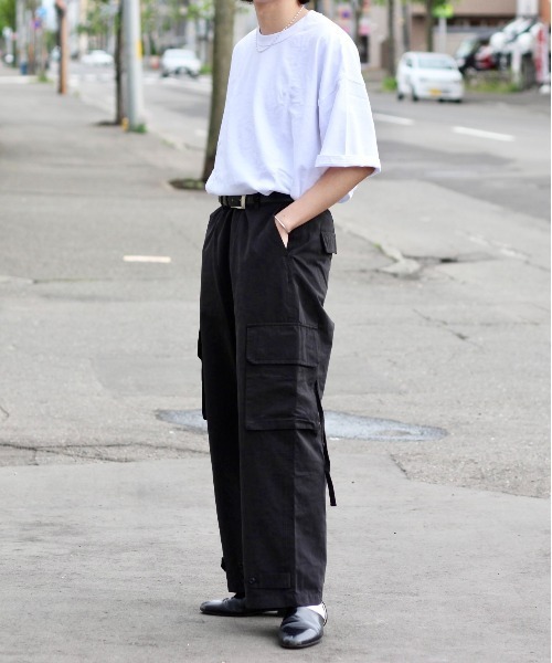 y/m by れぽすけ(イムバイレポスケ)の「ワイドミリタリーパンツ(カーゴパンツ・メンズ・ブラック/カーキ・MEDIUM/LARGE)」の8枚目の写真