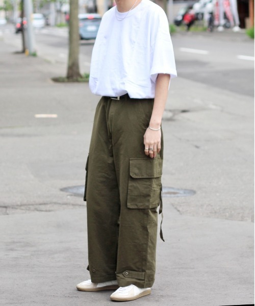 y/m by れぽすけ(イムバイレポスケ)の「ワイドミリタリーパンツ(カーゴパンツ・メンズ・ブラック/カーキ・MEDIUM/LARGE)」の17枚目の写真
