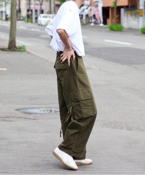 y/m by れぽすけ(イムバイレポスケ)の「ワイドミリタリーパンツ(カーゴパンツ・メンズ・ブラック/カーキ・MEDIUM/LARGE)」の18枚目の写真