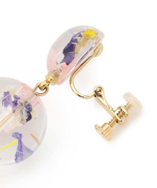 ANEVER（アンエバー）の「LONG DROPPED イヤリング（イヤリング・レディース・ホワイト系・F）」の3枚目の写真