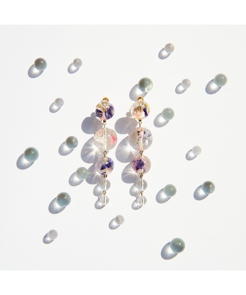 ANEVER（アンエバー）の「LONG DROPPED イヤリング（イヤリング・レディース・ホワイト系・F）」の5枚目の写真