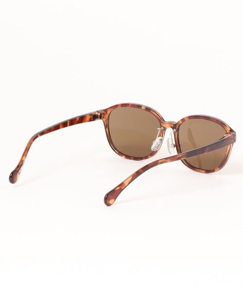 SALON adam et rope'（サロン アダム エ ロペ）の「グロウカラーグラス（サングラス・レディース・グレー/ブラウン系その他/ブラック/ダークブラウン・FREE）」の6枚目の写真