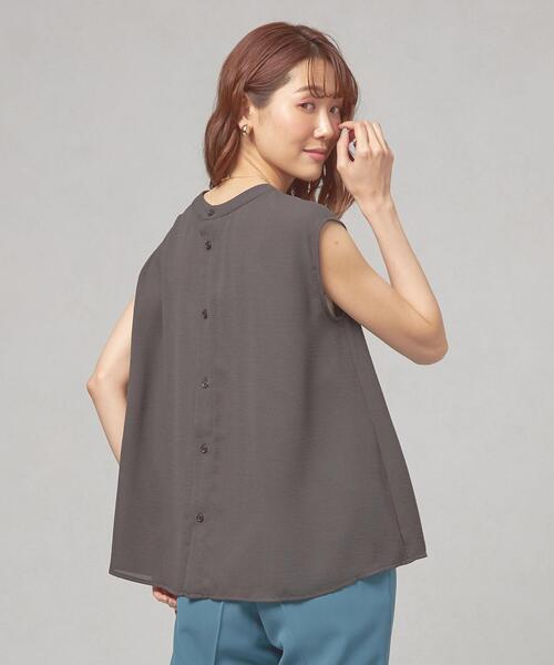 closet story（クローゼットストーリー）の「＜closet story（クローゼットストーリー）＞ジョーゼット バックボタン フレンチスリーブ ブラウス -手洗い可能-（シャツ/ブラウス・レディース・ライム/ダークグレー/ナチュラル・FREE）」の9枚目の写真