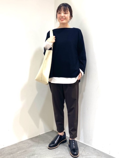 ZUCCa（ズッカ）の「リサイクルレザー/トートバッグ（トートバッグ・レディース・ブラック/オフホワイト/グリーン・FREE）」の8枚目の写真