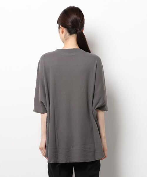 coca(coca)(コカ)の「ラフワッフルモモンガトップス(Tシャツ/カットソー・レディース・ブラック/チャコールグレー・M/L)」の4枚目の写真