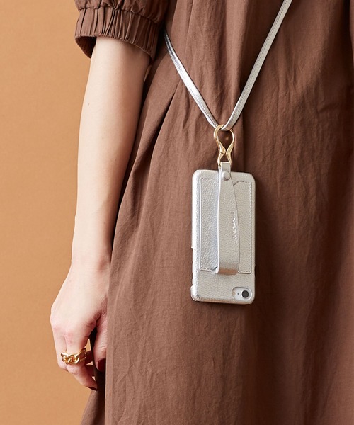 HASHIBAMI（ハシバミ）の「【HASHIBAMI】カラバッシュ ストラップ iPhoneケース ※iPhone 7/8/SE(第2/第3世代) 用（スマホケース/カバー・レディース・シルバー/グレイッシュベージュ/ブラック/イエロー/グレイッシュブルー/モスグリーン/ライラック/オレンジ/ナチュラル/ブルーパープル/ボルドー/ネイビー/ライトグリーン/コーラルピンク/マルチ/サンドベージュ/ブラウン/ベビーピンク/ゴールド/レモンイエロー/アクア・FREE）」の19枚目の写真