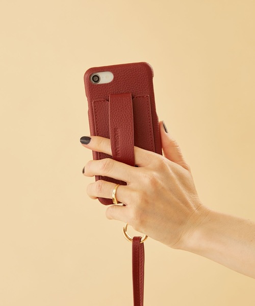 HASHIBAMI（ハシバミ）の「【HASHIBAMI】カラバッシュ ストラップ iPhoneケース ※iPhone 7/8/SE(第2/第3世代) 用（スマホケース/カバー・レディース・シルバー/グレイッシュベージュ/ブラック/イエロー/グレイッシュブルー/モスグリーン/ライラック/オレンジ/ナチュラル/ブルーパープル/ボルドー/ネイビー/ライトグリーン/コーラルピンク/マルチ/サンドベージュ/ブラウン/ベビーピンク/ゴールド/レモンイエロー/アクア・FREE）」の17枚目の写真