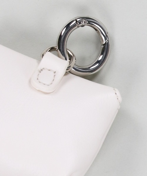 SPINNS(スピンズ)の「【組み合わせ自由自在】フェイクレザーカスタムバッグ ミニケース(ポーチ・レディース・アイボリー/ブラック/アニマル/チェック/グリーン/ブラック系その他・ONESIZE)」の15枚目の写真