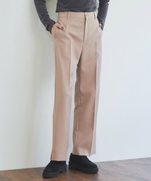 Audrey and John Wad（オードリーアンドジョンワッド）の「センタープレスパンツ（スラックス）」