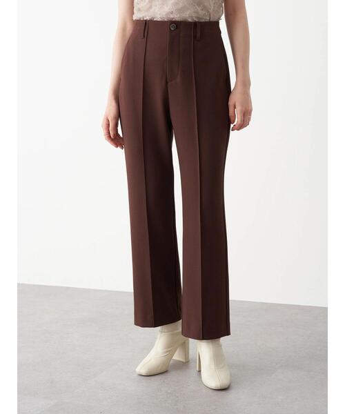 earth music&ecology（アースミュージックアンドエコロジー）の「センターシームフレアパンツ ＊（その他パンツ・レディース・ブラウン/イエロー/ライトパープル/ライトベージュ・S/M）」の5枚目の写真