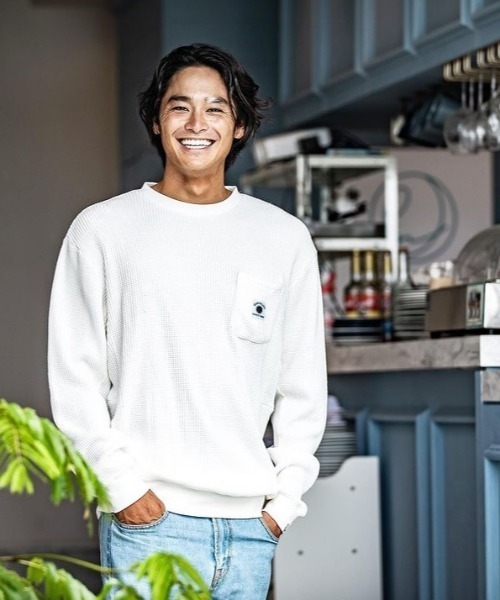 Quiksilver(クイックシルバー)の「MELLOW WASH POCKET C/クイックシルバーワッフルロンT(スウェット・メンズ・ホワイト/チャコールグレー/ベージュ/ブルー・MEDIUM/LARGE/X-LARGE/SMALL)」の2枚目の写真
