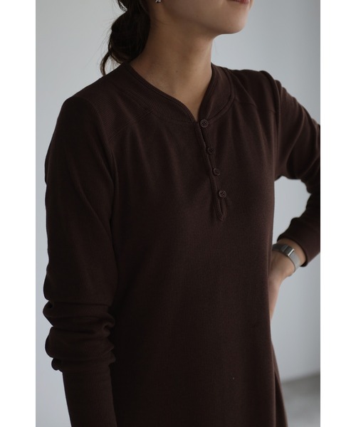 Bonjour Sagan(ボンジュールサガン)の「フロントスリットリブロングワンピ(ワンピース・レディース・ブルー/ブラウン・FREE)」の12枚目の写真