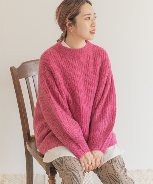ITEMS URBANRESEARCH(アイテムズ アーバンリサーチ)の「モヘヤオーバーニット(ニット/セーター・レディース・グリーン/ベージュ/ピンク/オレンジ・FREE)」の3枚目の写真