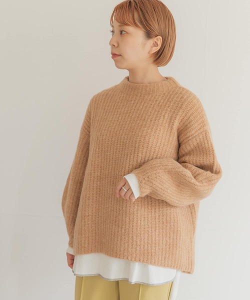 ITEMS URBANRESEARCH(アイテムズ アーバンリサーチ)の「モヘヤオーバーニット(ニット/セーター・レディース・グリーン/ベージュ/ピンク/オレンジ・FREE)」の8枚目の写真