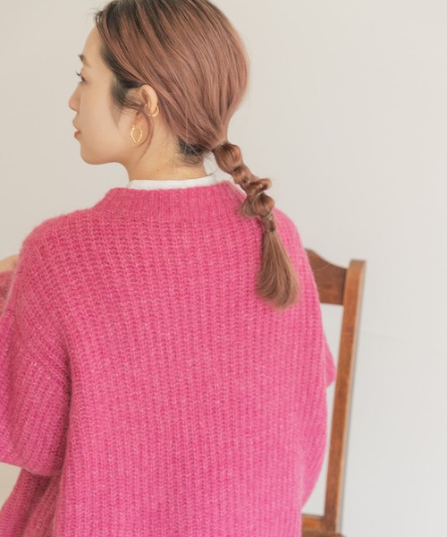 ITEMS URBANRESEARCH(アイテムズ アーバンリサーチ)の「モヘヤオーバーニット(ニット/セーター・レディース・グリーン/ベージュ/ピンク/オレンジ・FREE)」の16枚目の写真